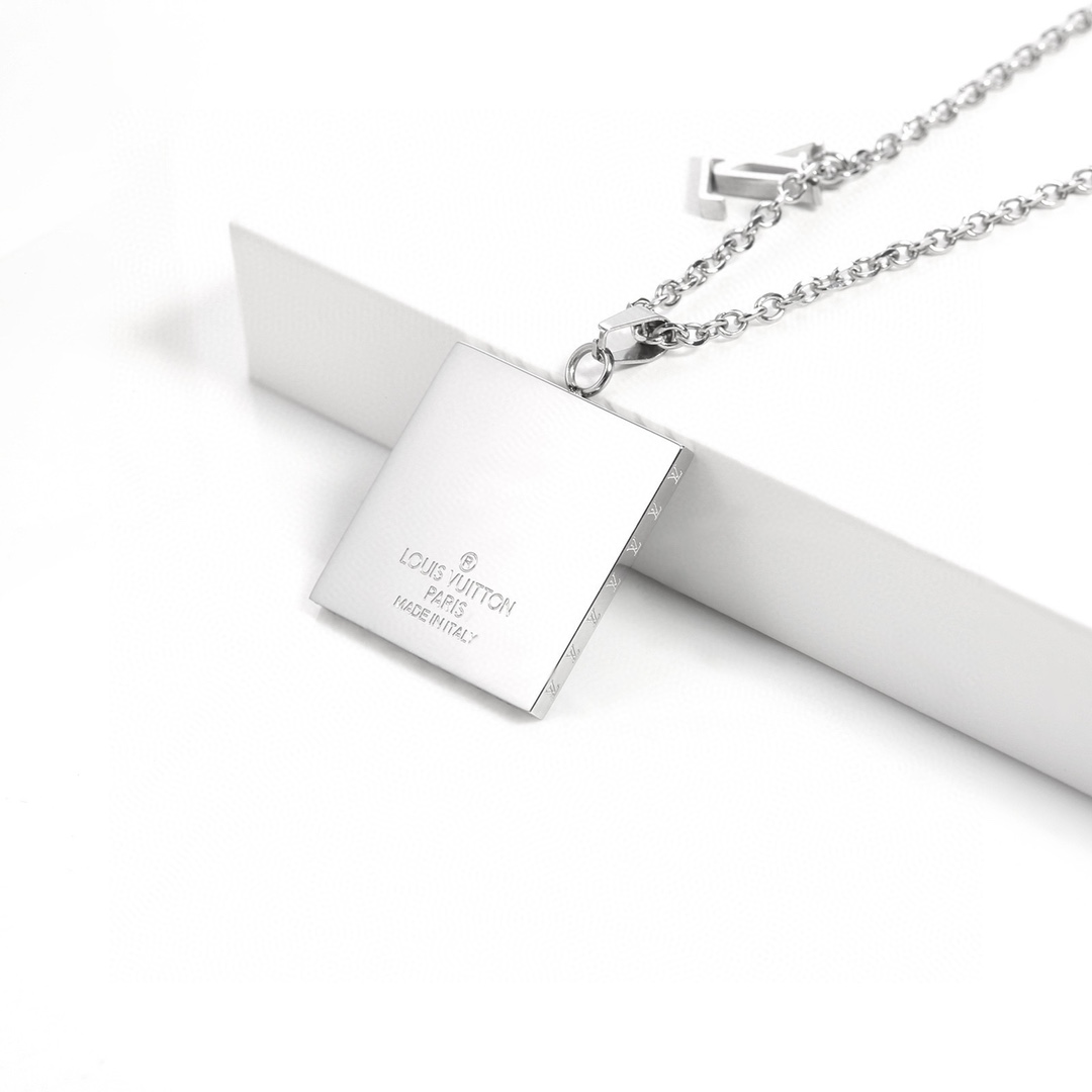 Louis Vuitton（ルイヴィトン）ペンダント