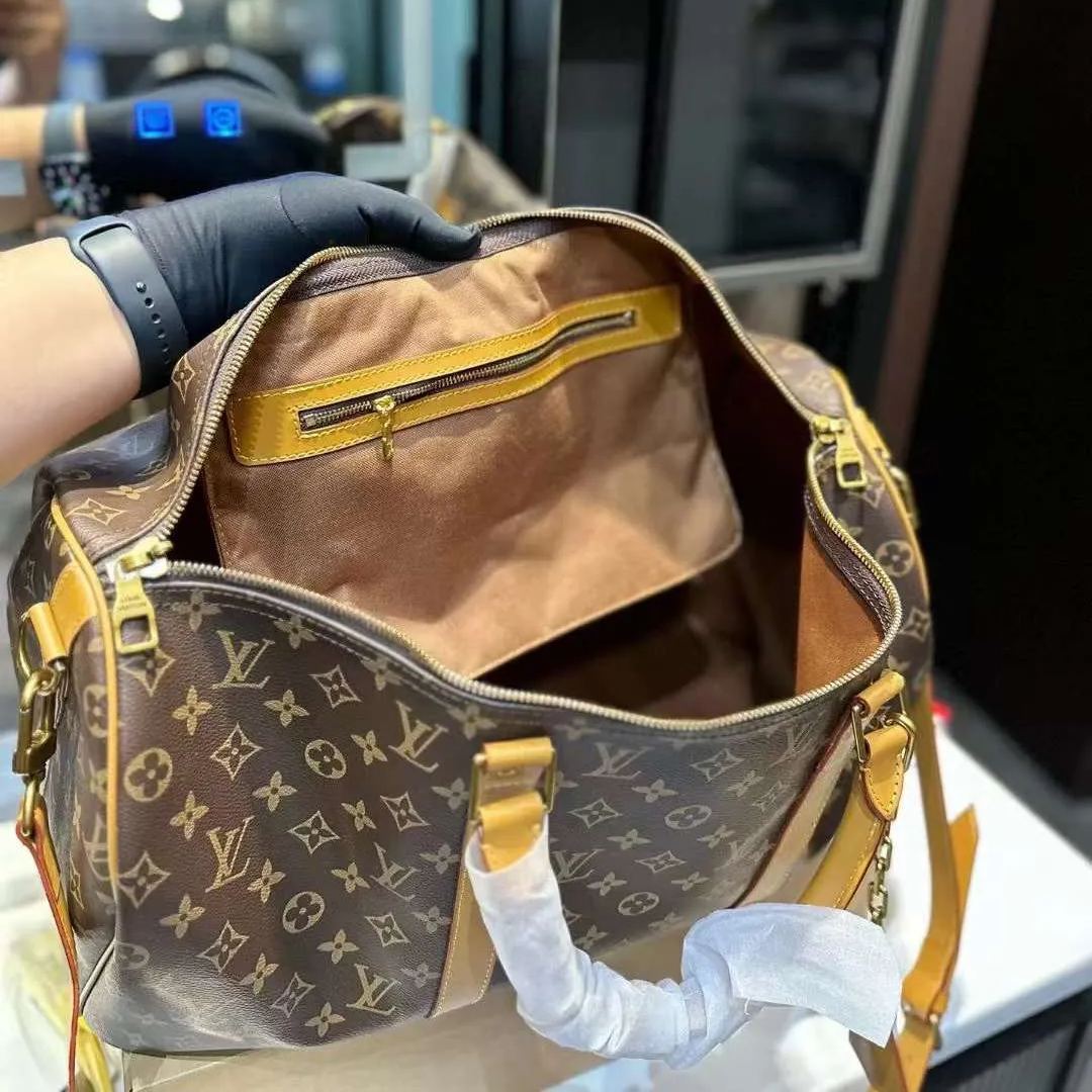 LOUIS VUITTON キーポルバンドリエール50.0x 29.0cm