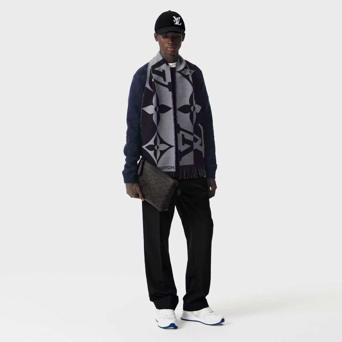 LOUIS VUITTON ルイヴィトン POCHETTE VOYAGE SOUPLE クラッチバッグ M82545