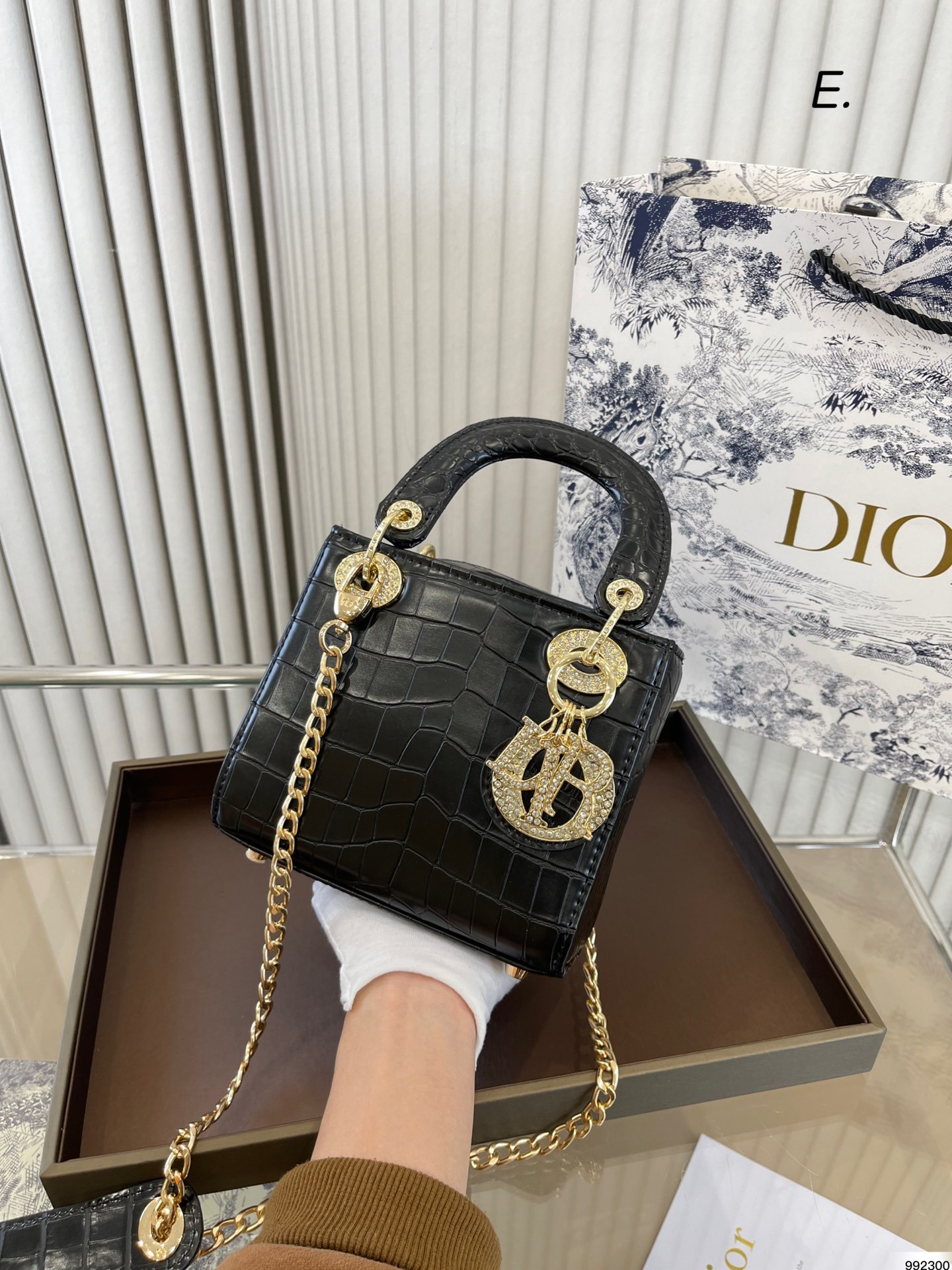 累積売上総額第１位 Diorダイアモンドバッグ♥️