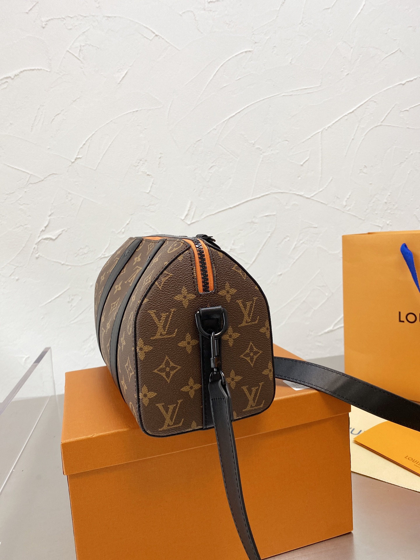 Louis Vuitton（ルイヴィトン） メッセンジャーバッグ M45652