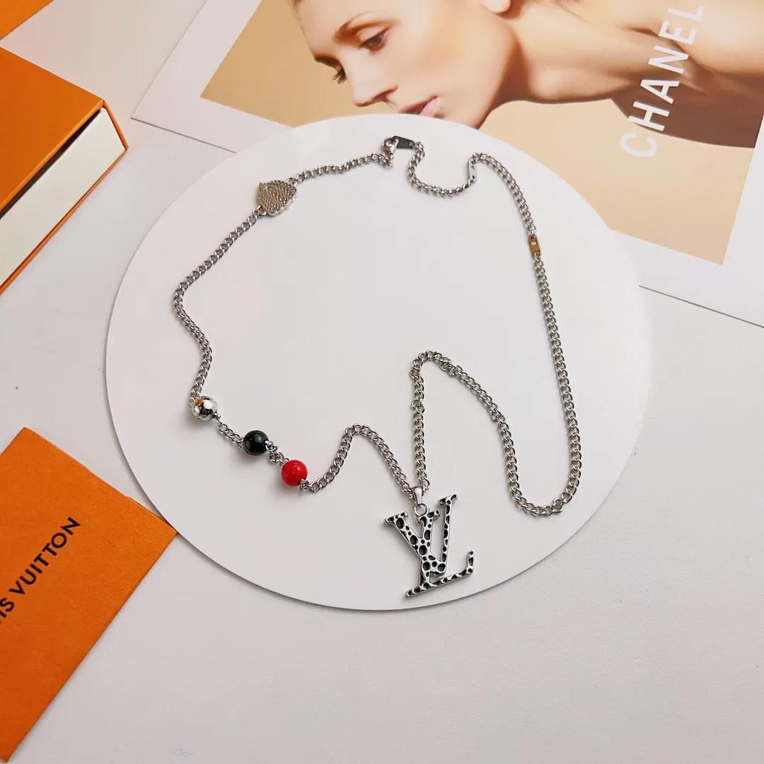 【LOUIS VUITTON】ネックレス、新しいネックレス万能シンプルファッションオーナメント