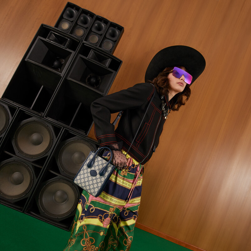 大人気！すぐ届く！【GUCCI】ミニ トートバッグ ユニセックス