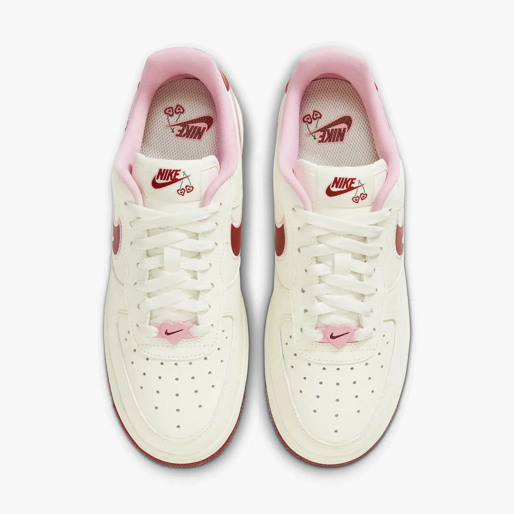 【新作】★ナイキ★WMNS AIR FORCE 1 LOW エアフォースワン バレンタイン