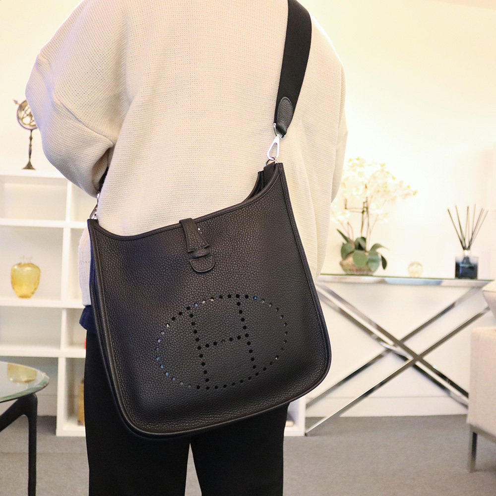 入手困難☆完売必至HERMES エルメス Evelyne III 29 エブリンPM