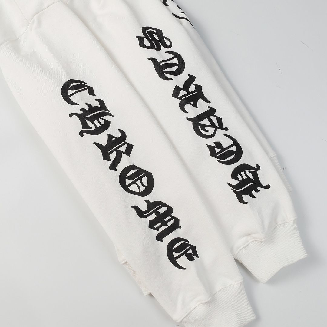 【CHROME HEARTS】パーカー