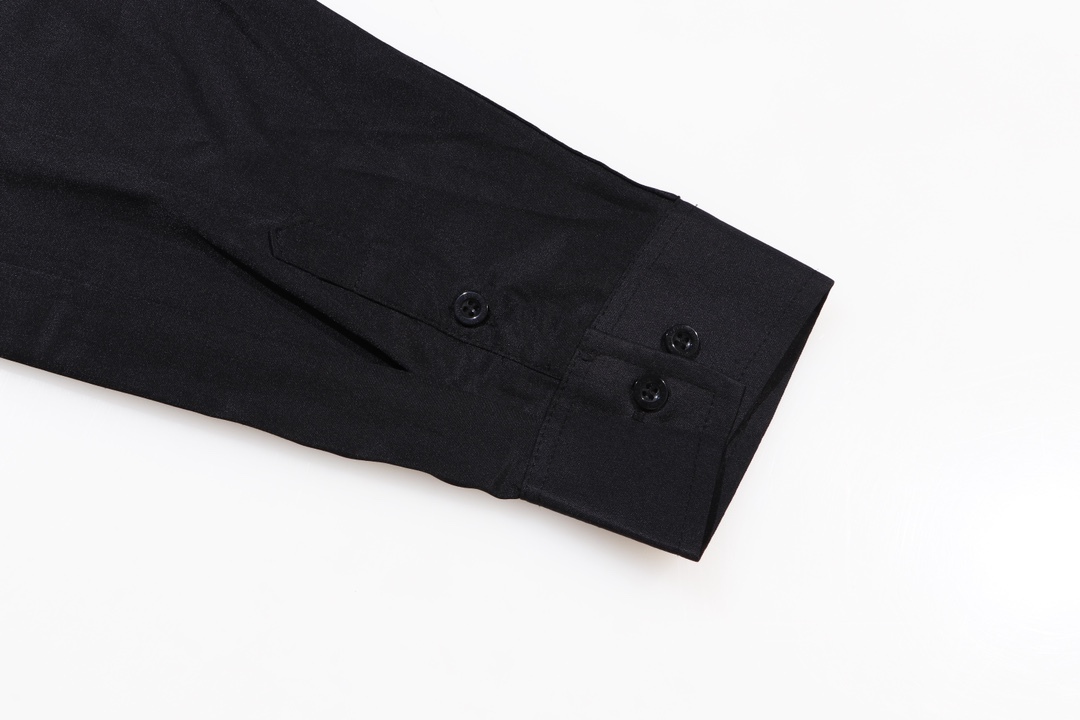 【BURBERRY 公式旗艦店】バーバリー シャツ ご好評に付き再入荷 240716