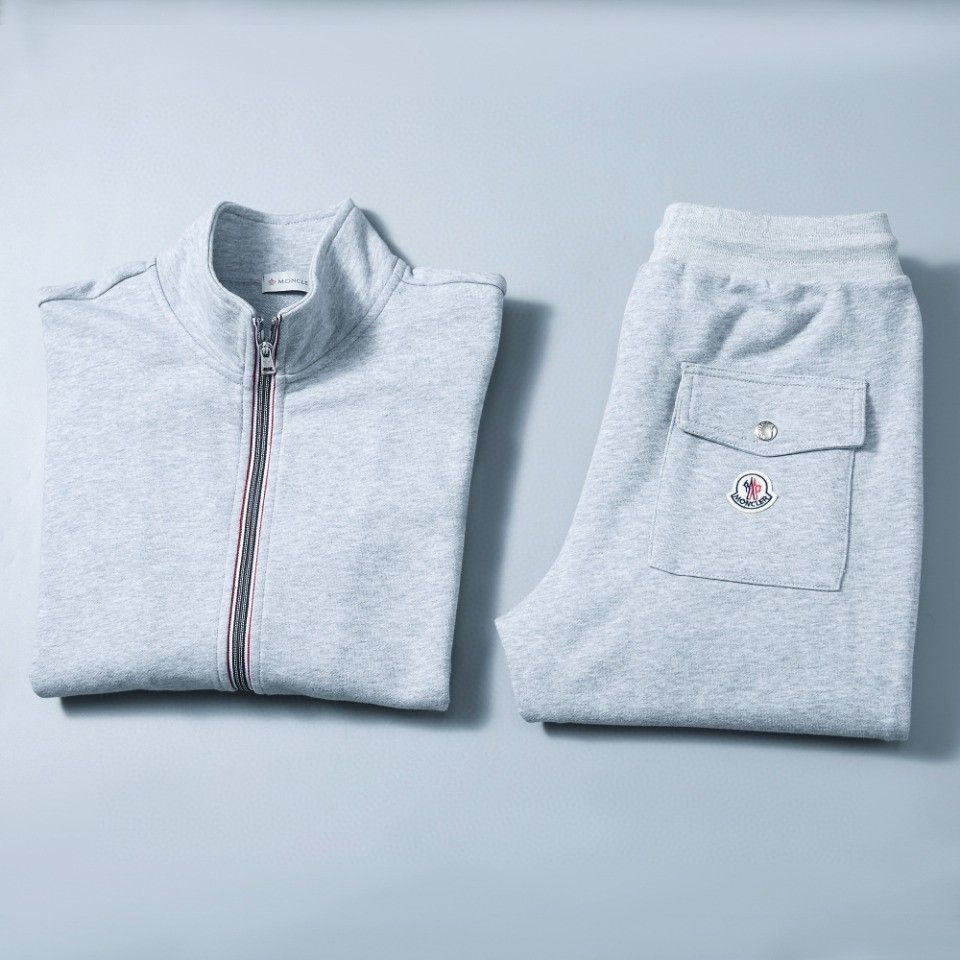 【MONCLER公式旗艦店】モンクレール 上下セット セットアップ ご好評に付き再入荷！