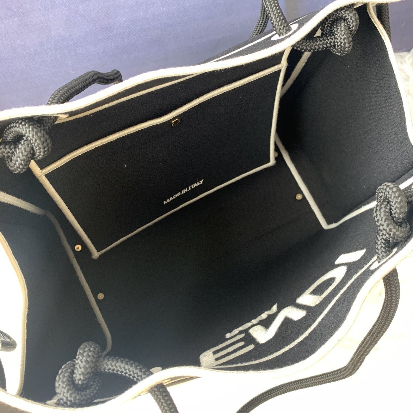 FENDI（フェンディ） ショルダーバッグ 36X13X27CM