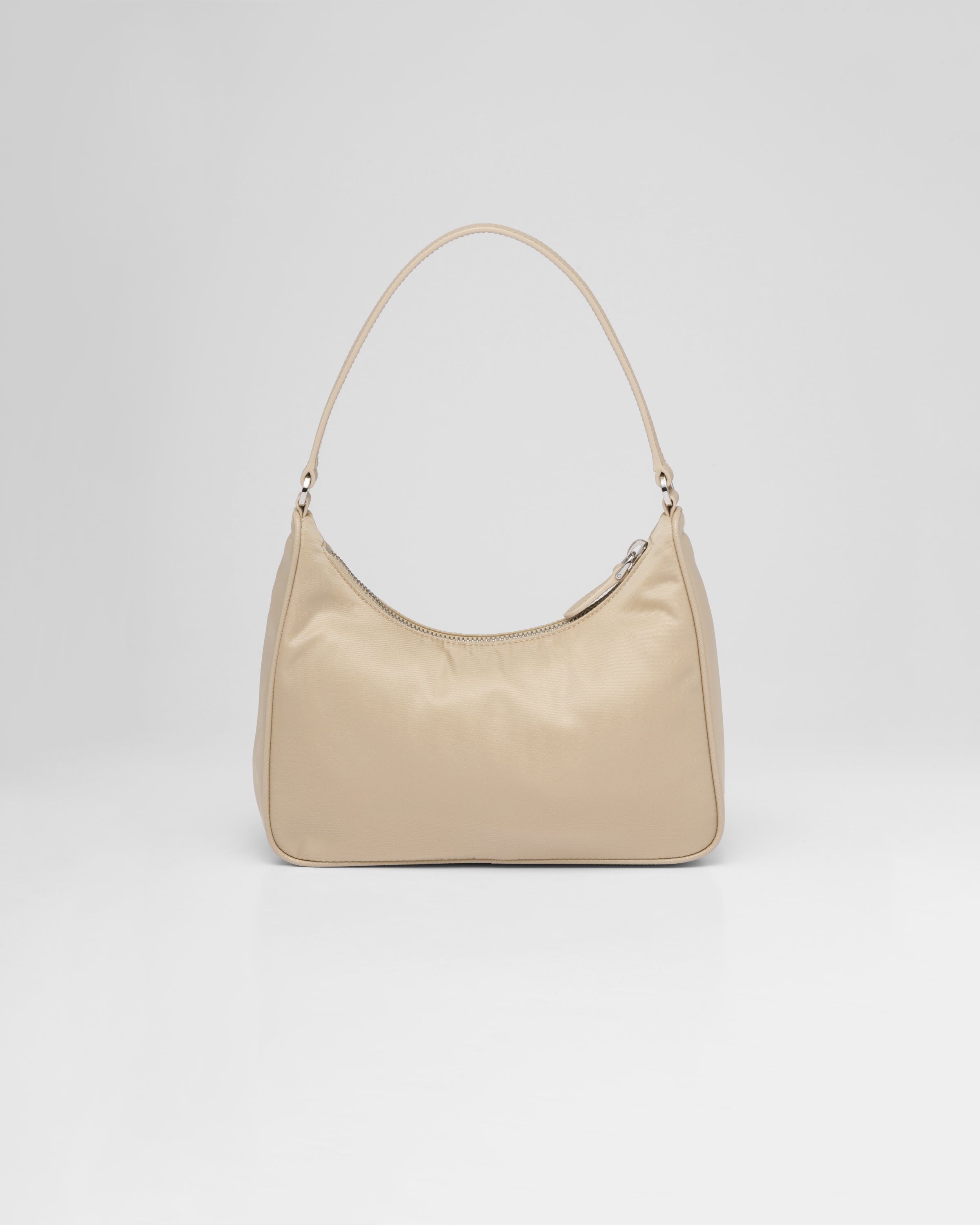 プラダ Re-Edition 2005 Re-Nylon ミニバッグ