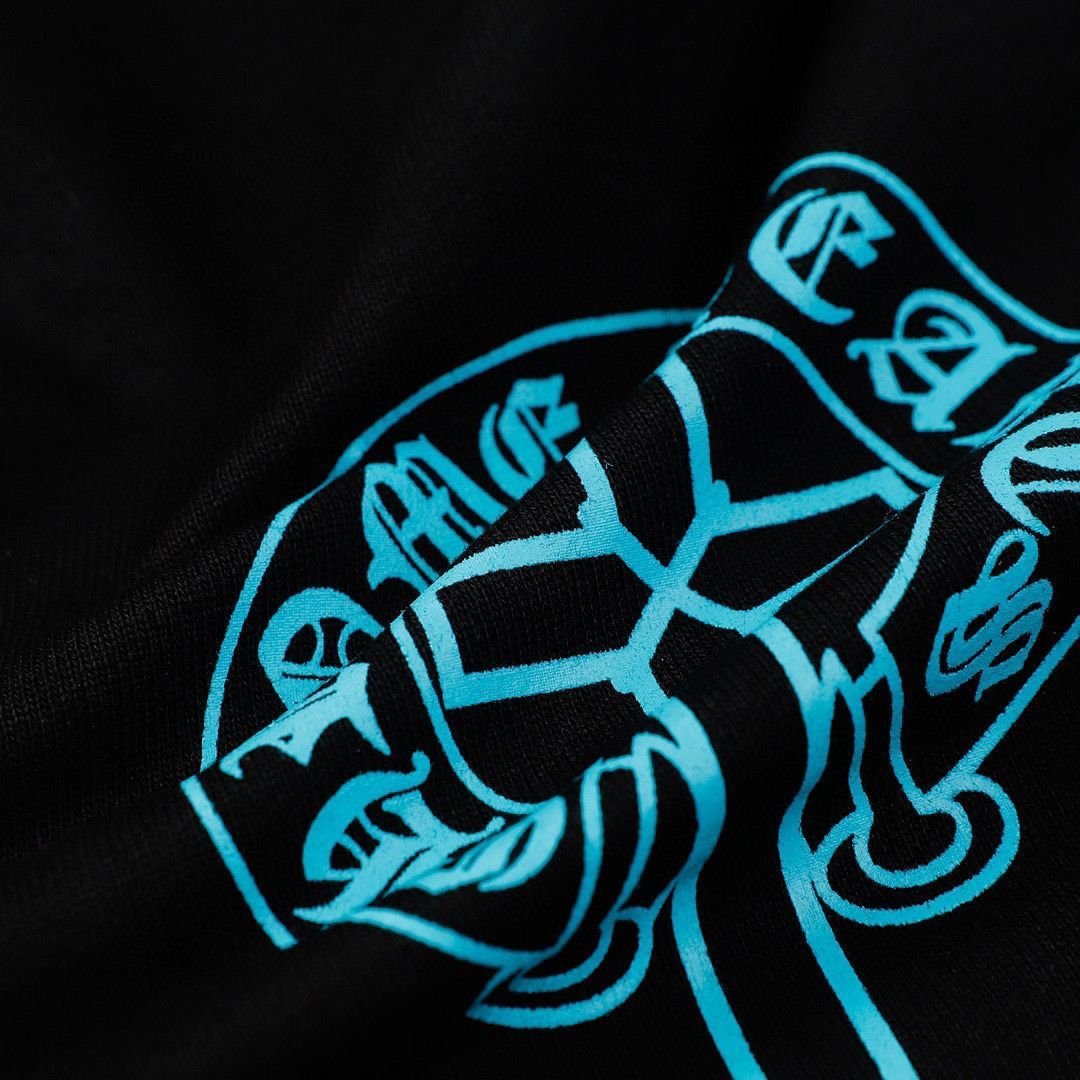 【CHROME HEARTS】パーカー