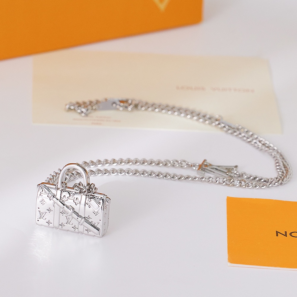 Louis Vuitton（ルイヴィトン）LV ICONS ネックレス M00914