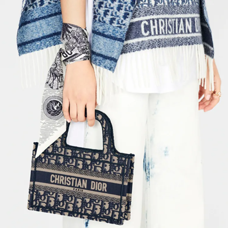 【DIOR】 ディオール オブリーク 刺繍 ブックトートミニバッグ 22.5*15CM