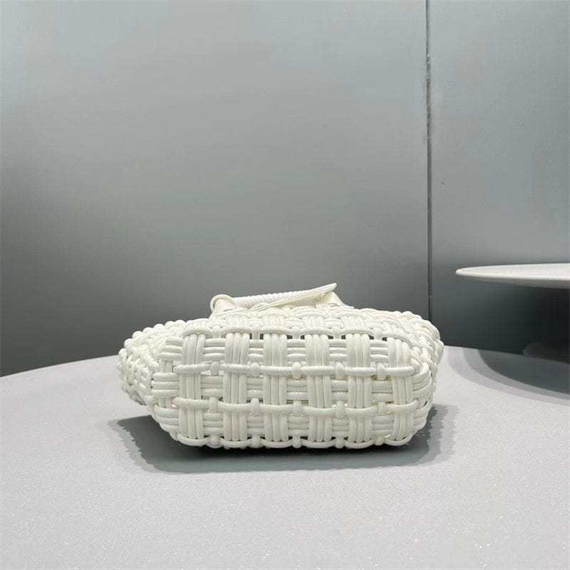 Balenciaga BISTRO XXS ストラップ付きバスケット ホワイト6780282IE3Y9000