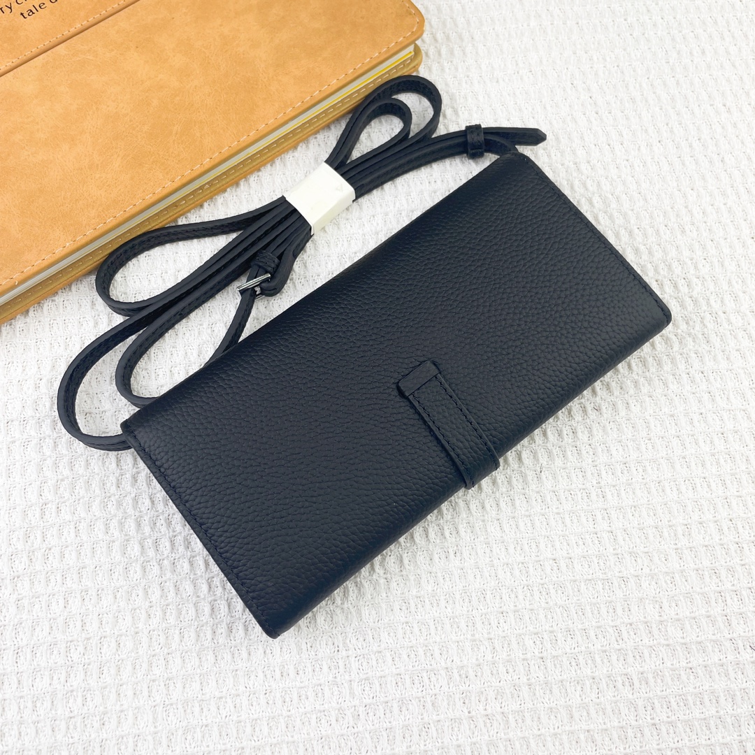 Hermes・レザー コンチネンタルウォレット 財布 折財布