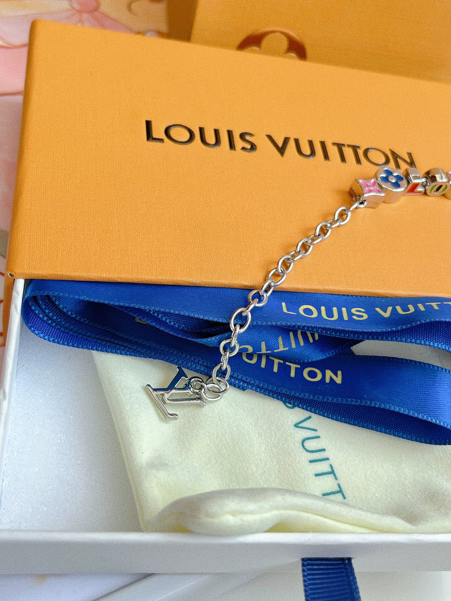 LOUIS VUITTON（ルイヴィトン）【22SS新作】ブラスレ・モノグラム パーティー MP3282