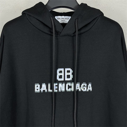【BALENCIAGA】バレンシアガ パーカー 男女兼用 ご好評に付き再入荷！