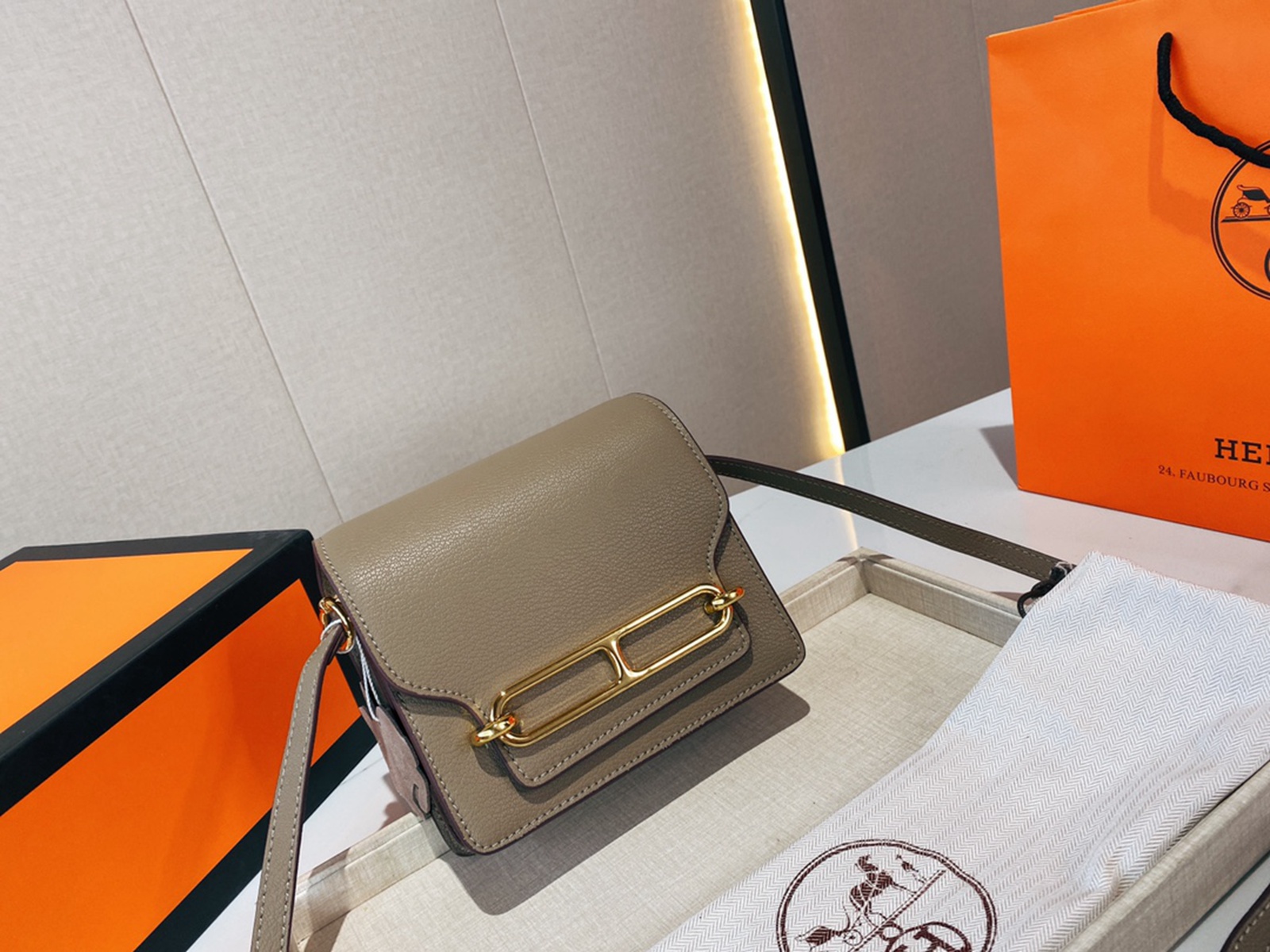 Hermes エルメス ☆ ショルダーバッグ 手提げ袋 肩掛け