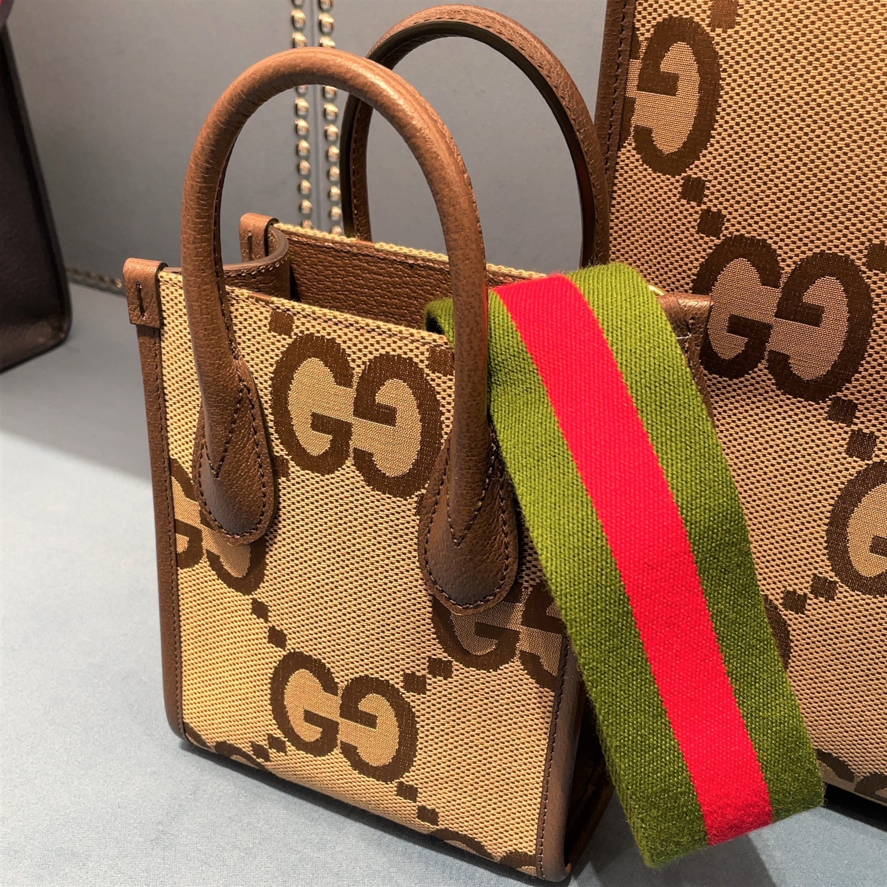 大人気！すぐ届く！【GUCCI】ミニ トートバッグ ユニセックス