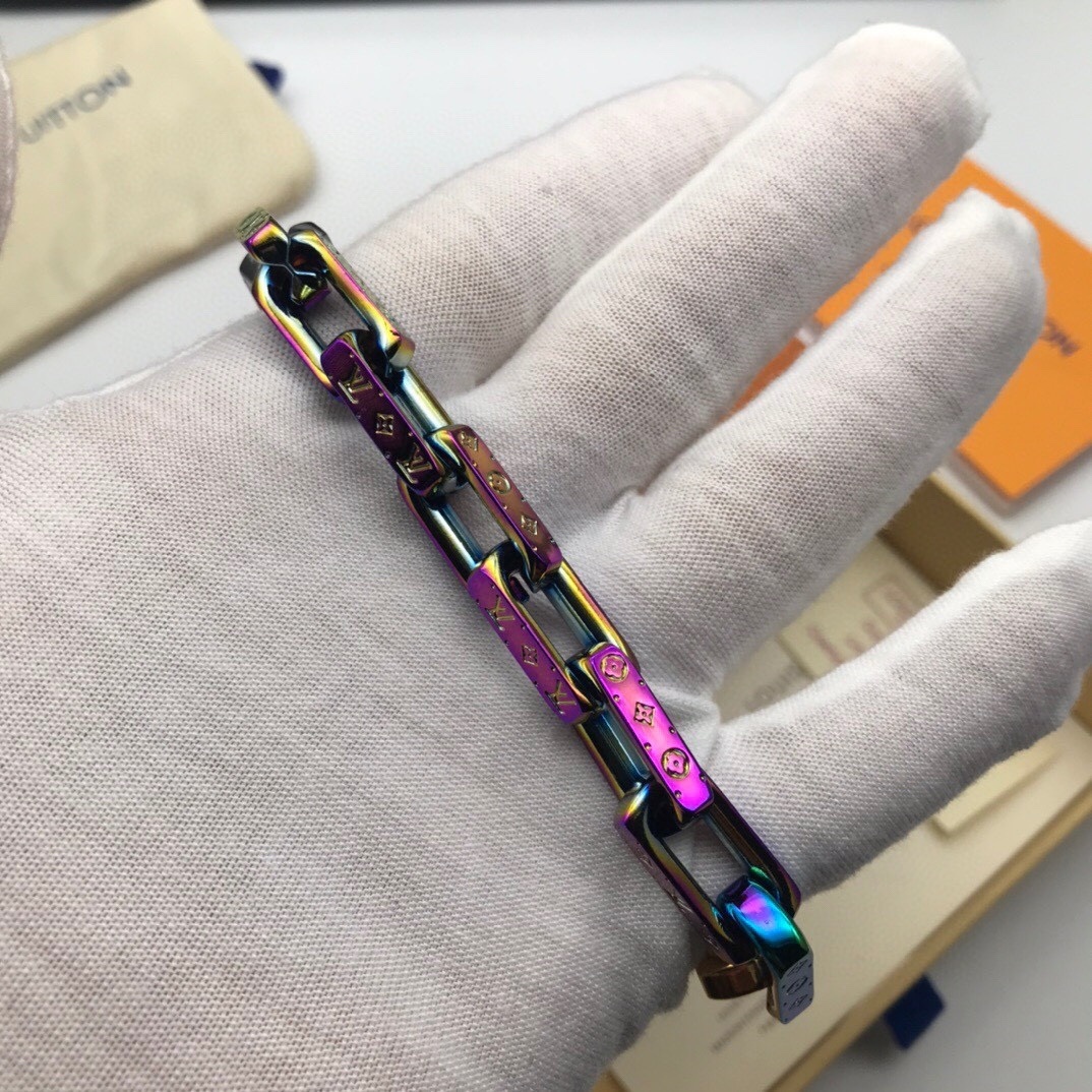 LOUIS VUITTON（ルイヴィトン） LV ブレスレット