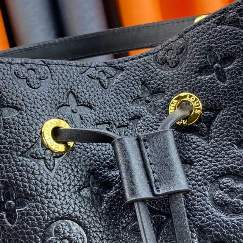 Louis Vuitton お洒落な【ネオノエバッグ MM】レザー 多用途 M45256 M45306 M44022