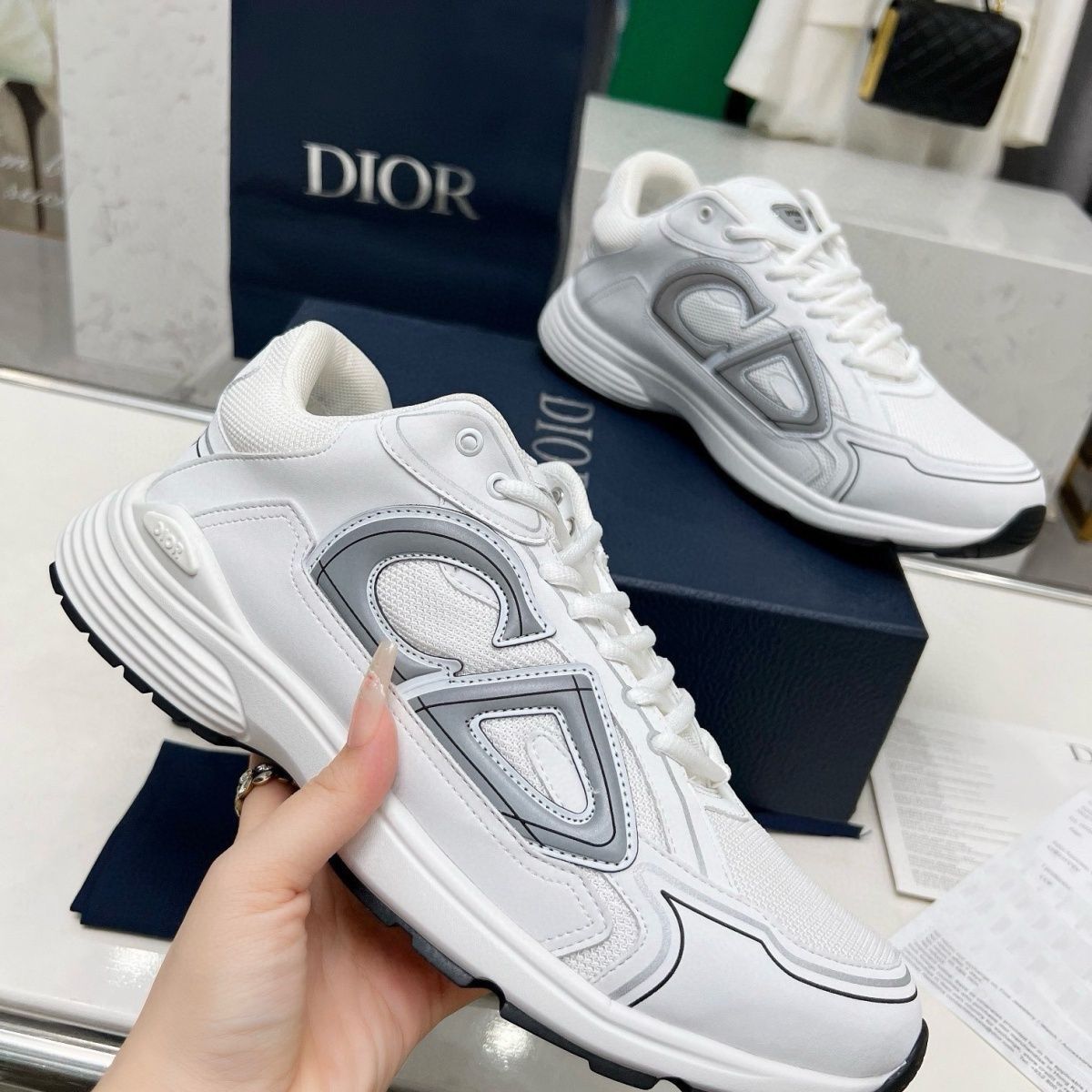 DIOR ディオール B30 スニーカー ランニングシューズ