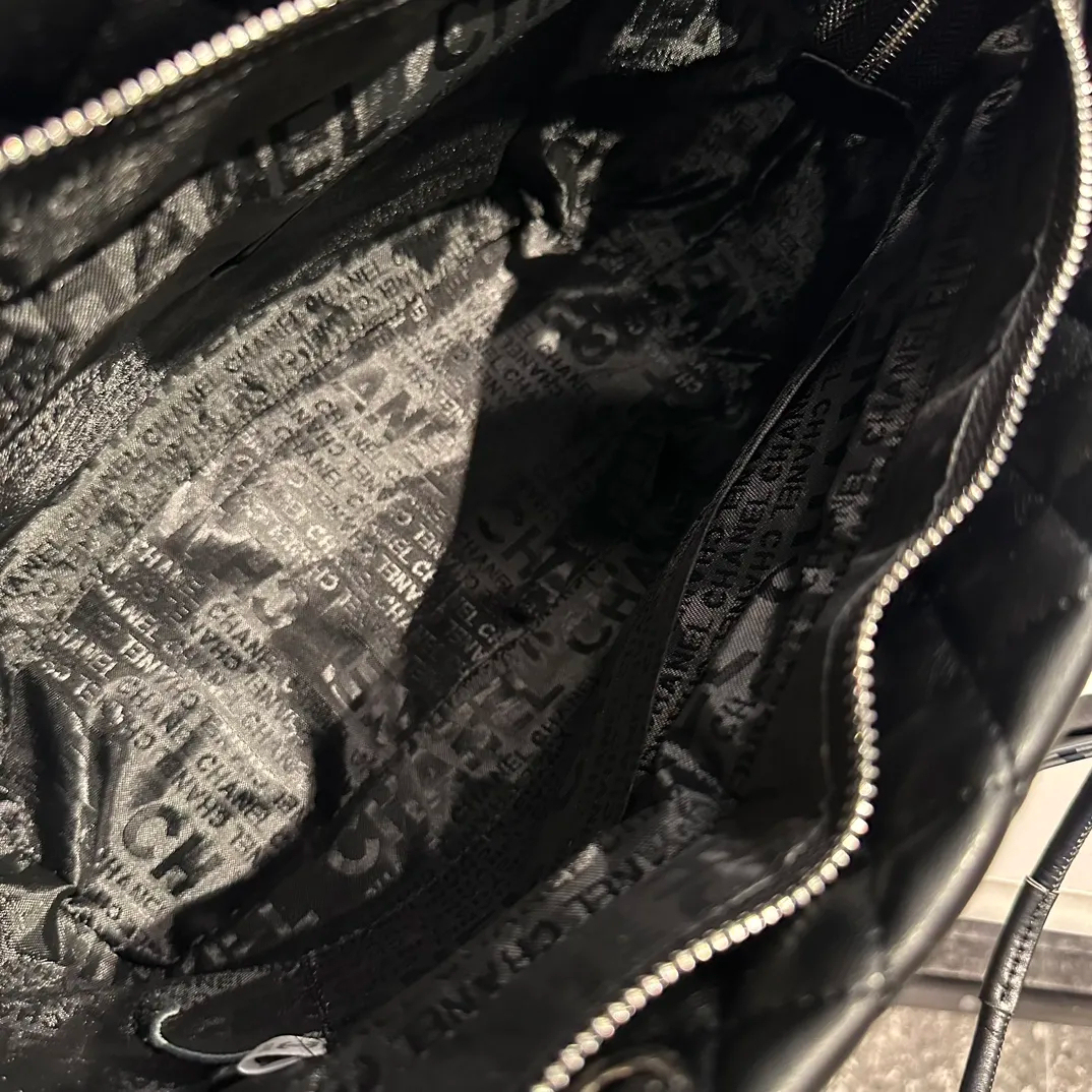 【トレンドのバイカラー♪】CHANEL シャネル ショルダーバッグ