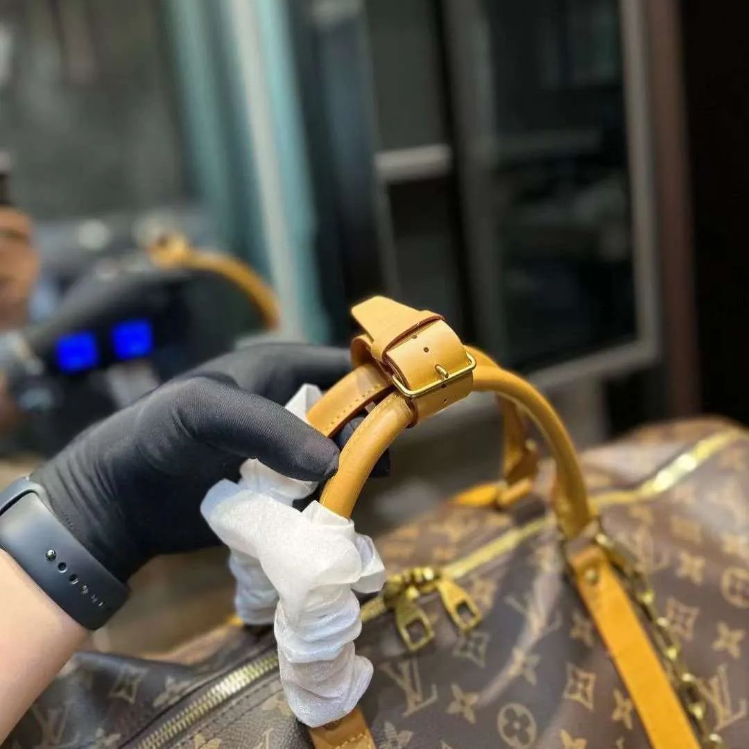 LOUIS VUITTON キーポルバンドリエール50.0x 29.0cm