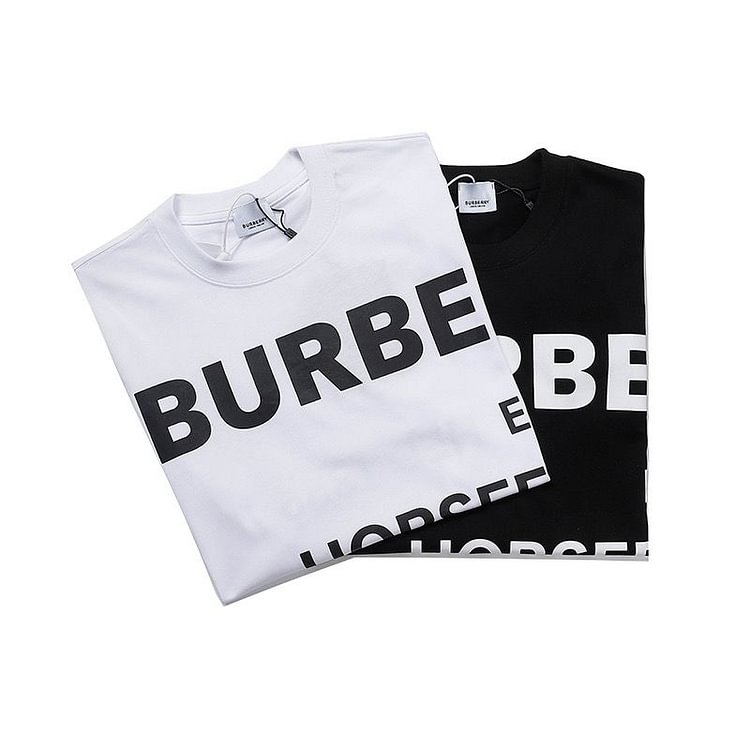 【Burberry】（バーバリー )半袖 男女兼用、ご好評に付き再入荷！