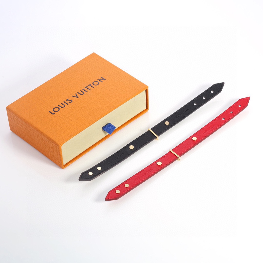 LOUIS VUITTON（ルイヴィトン）BLOOMING ブレスレット