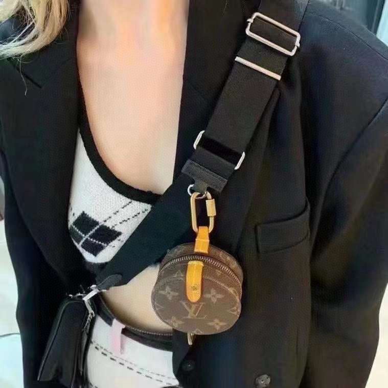 【LOUIS VUITTON】ラウンド小銭入れ  ファッションアクセサリー