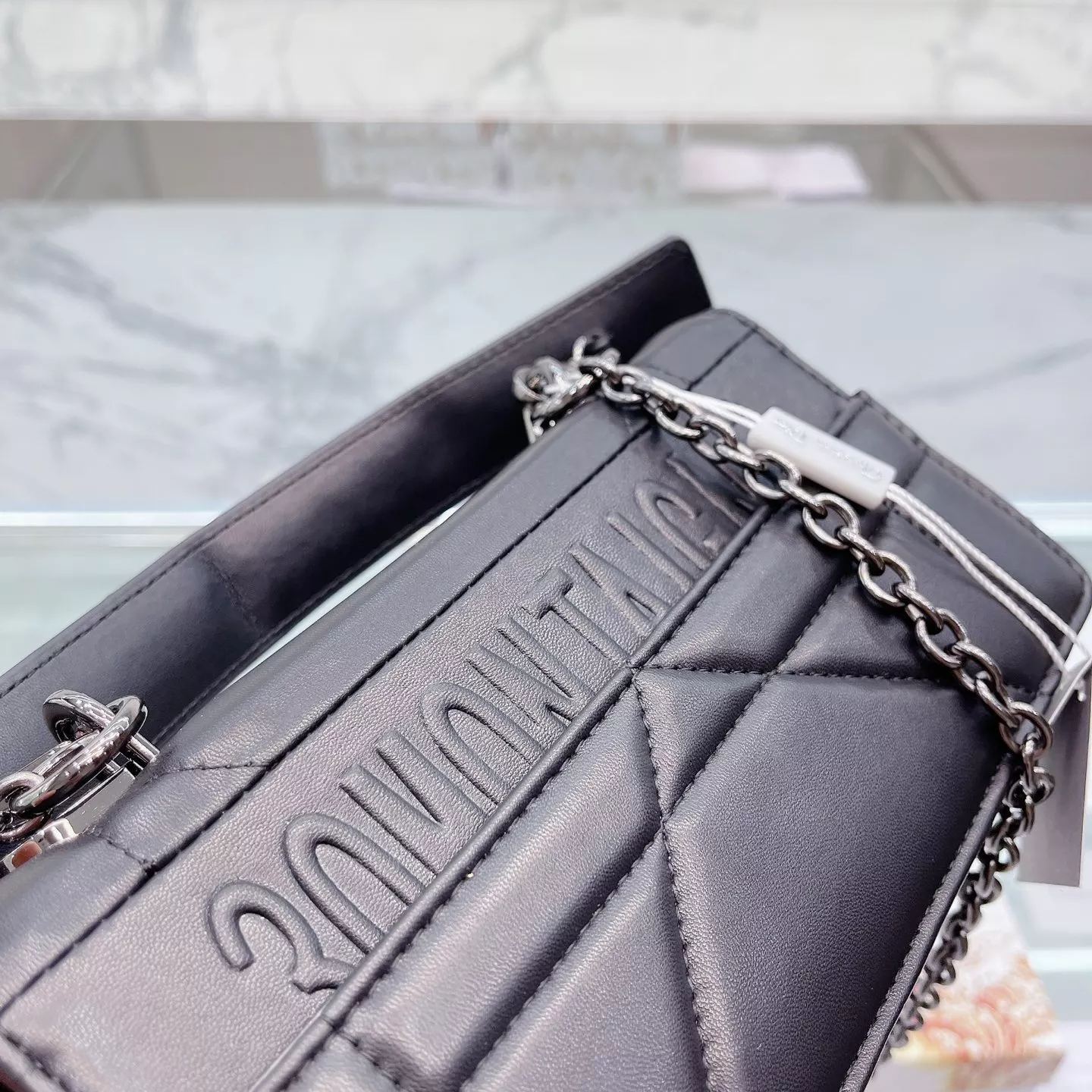 Dior/ディオールレディースバッグ新作30 MONTAIGNEトウチェックチェーンバッグショルダーバッグショルダーバッグ