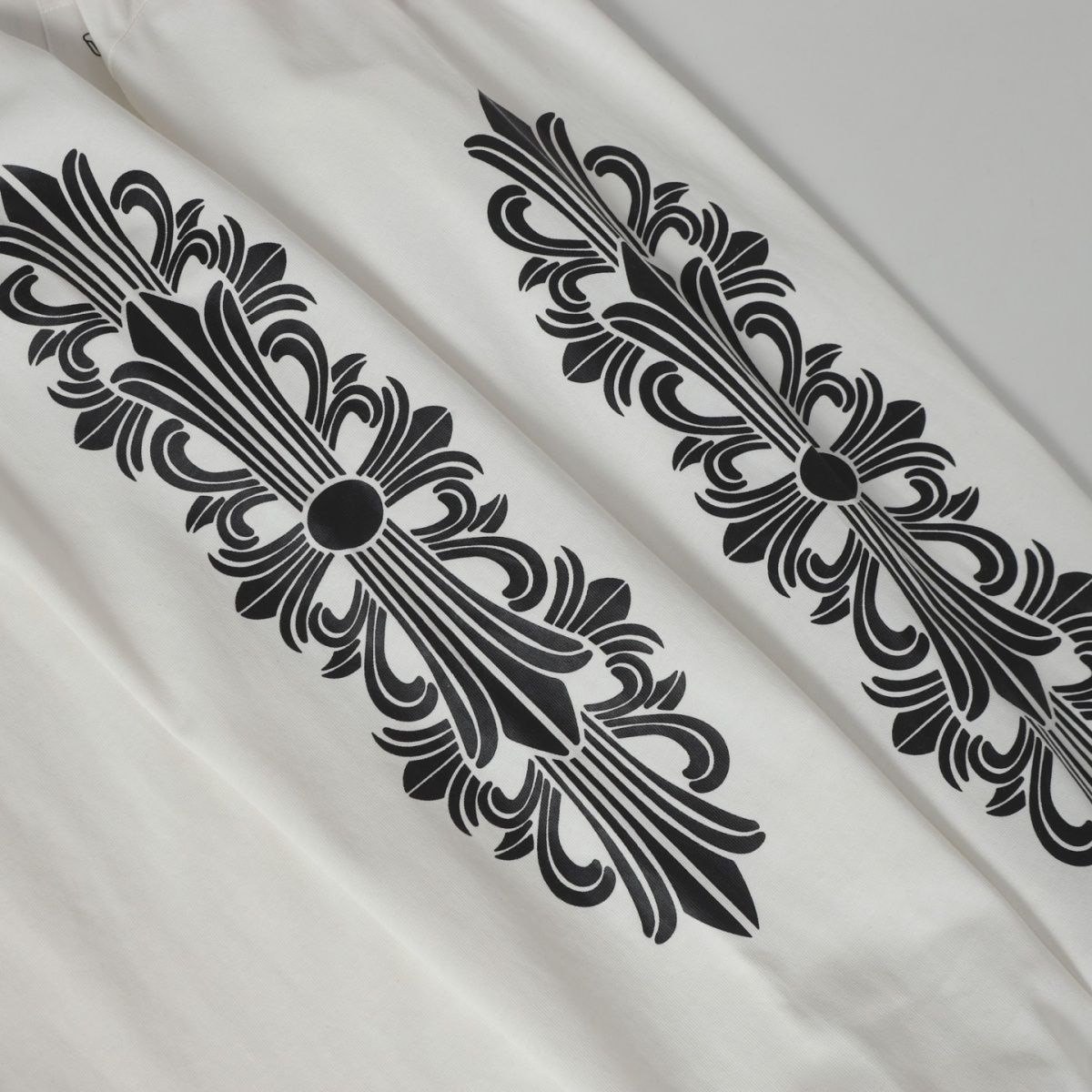 【CHROME HEARTS】クロムハーツ 長袖 男女兼用、ご好評に付き再入荷！