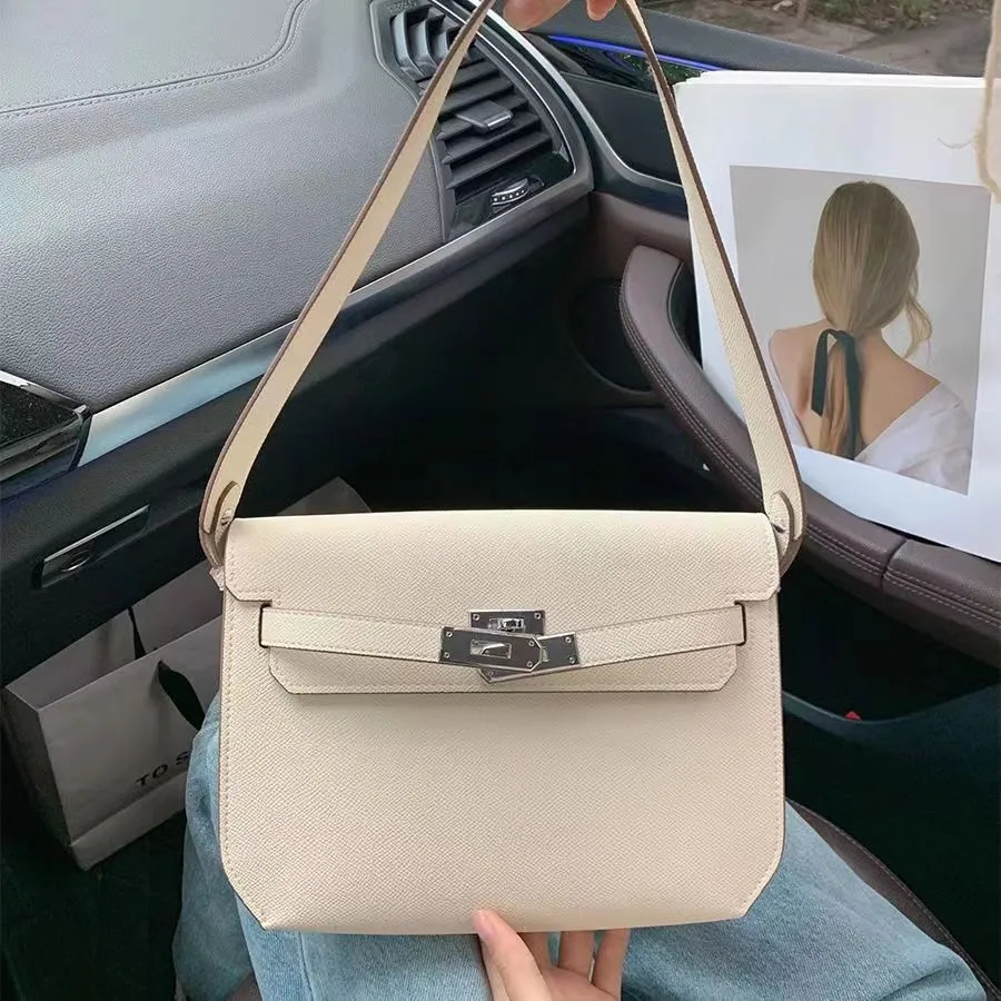 HERMES KELLY DEPECHES バッグ 【HERMES】