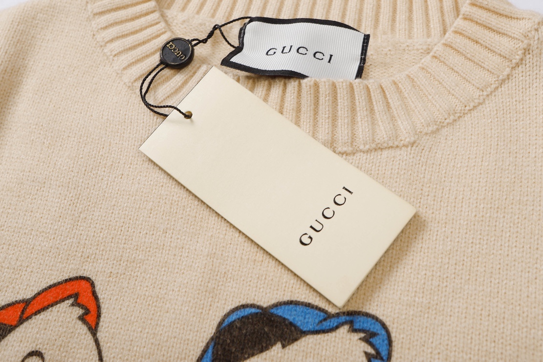 【GUCCI x Disney】グッチ セーター ご好評に付き再入荷！