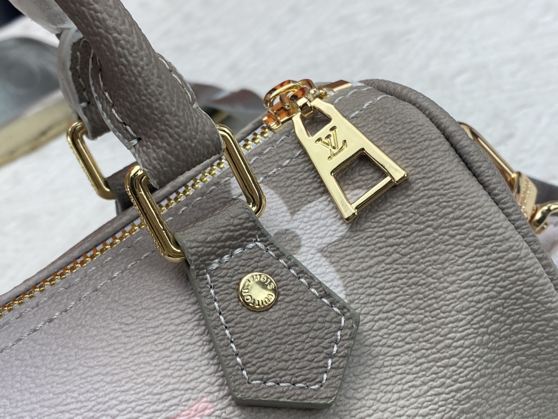 LOUIS VUITTON ルイヴィトン PAPILLON BB クロスボディバッグ