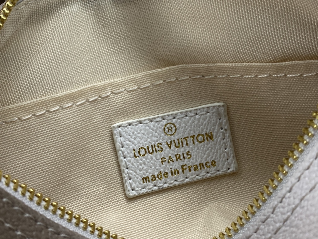 LOUIS VUITTON ルイヴィトン PAPILLON BB クロスボディバッグ