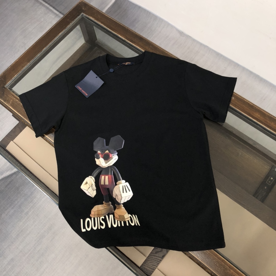 【LOUIS VUITTON】ルイヴィトン 半袖Tシャツ 男女兼用、ご好評に付き再入荷！