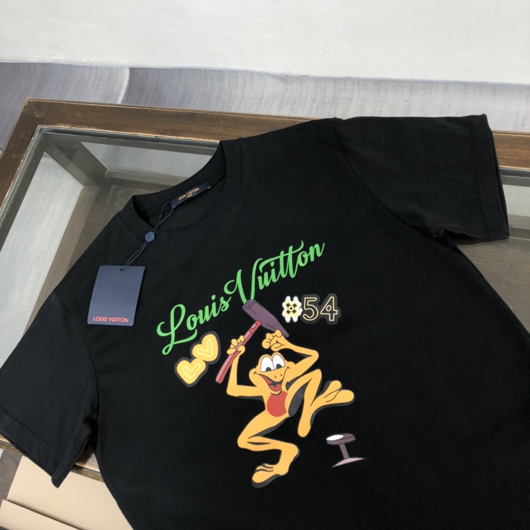 【LOUIS VUITTON】ルイヴィトン 半袖Tシャツ 男女兼用、ご好評に付き再入荷！