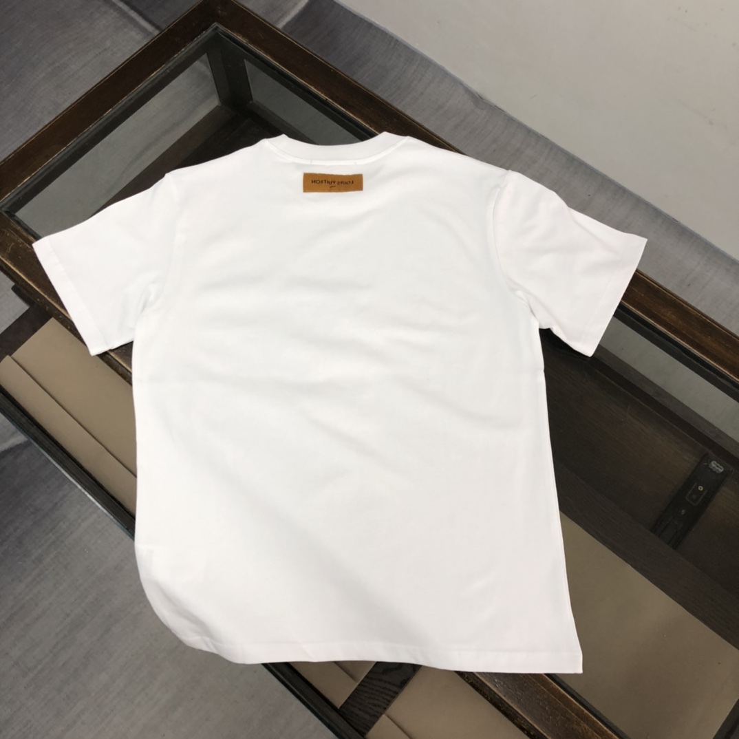 【LOUIS VUITTON】ルイヴィトン 半袖Tシャツ 男女兼用、ご好評に付き再入荷！