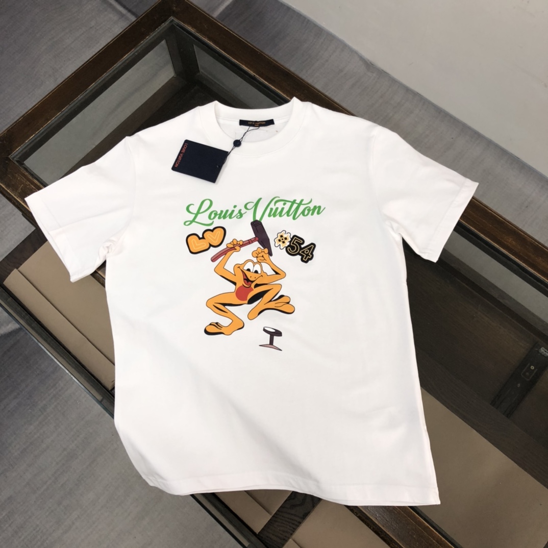 【LOUIS VUITTON】ルイヴィトン 半袖Tシャツ 男女兼用、ご好評に付き再入荷！
