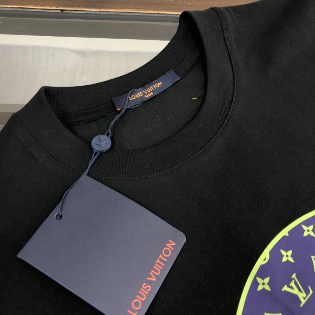【LOUIS VUITTON】ルイヴィトン 半袖Tシャツ 男女兼用、ご好評に付き再入荷！