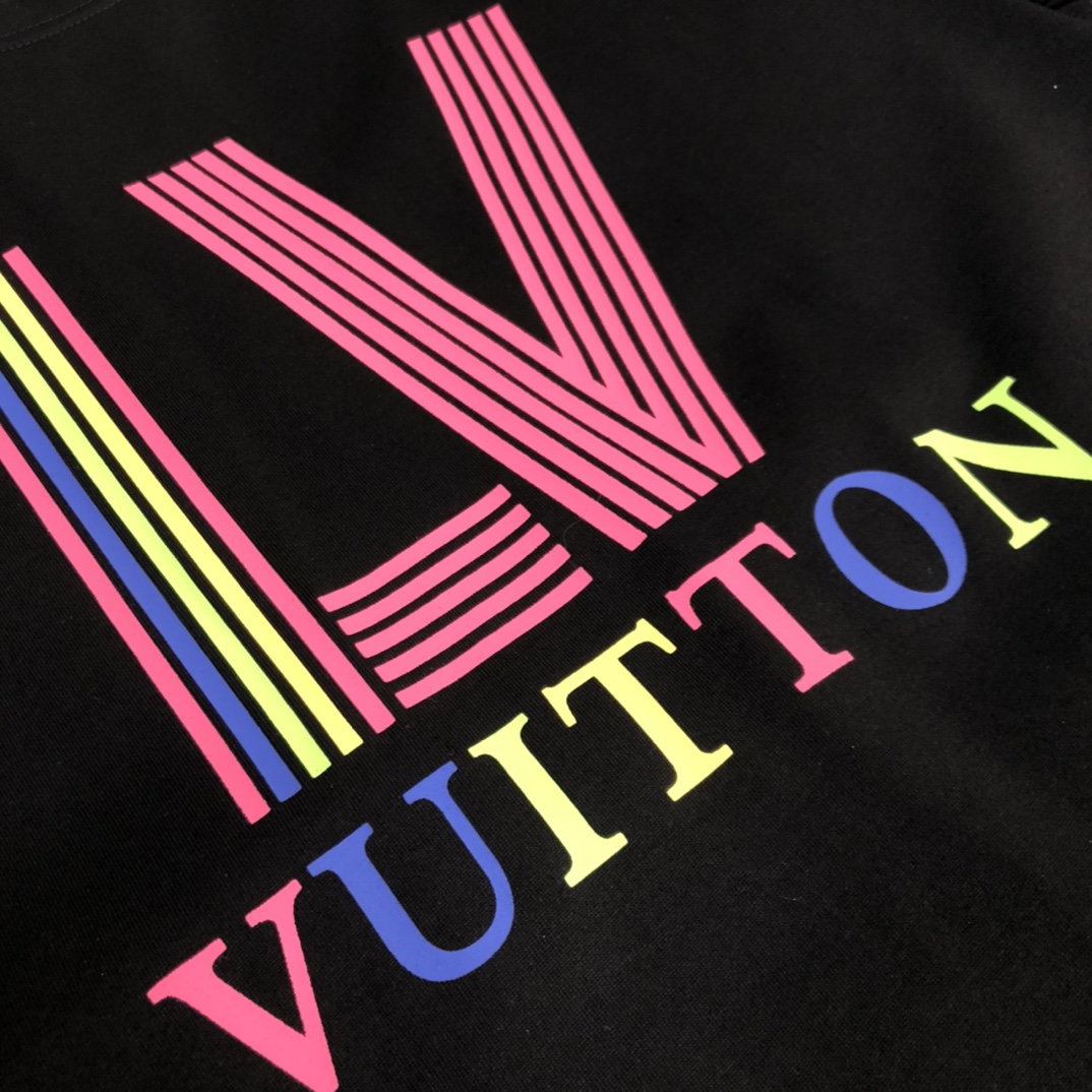 【LOUIS VUITTON】ルイヴィトン 半袖Tシャツ 男女兼用、ご好評に付き再入荷！