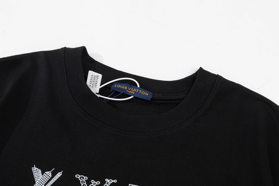 【LOUIS VUITTON】ルイヴィトン 半袖Tシャツ 男女兼用、ご好評に付き再入荷！