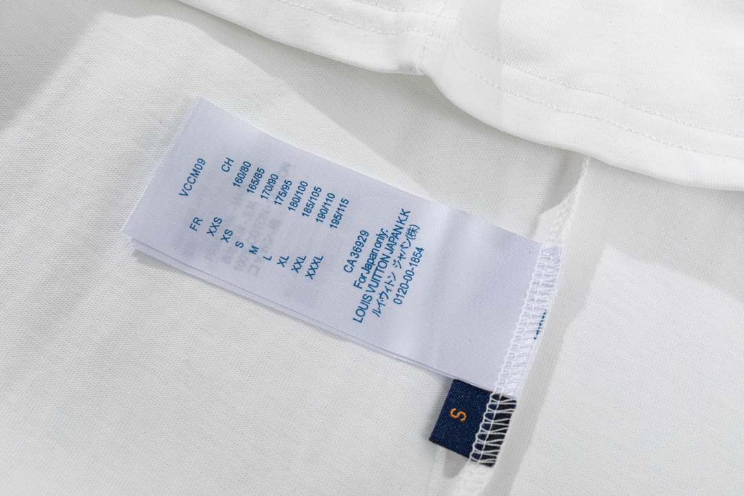 【LOUIS VUITTON】ルイヴィトン 半袖Tシャツ 男女兼用、ご好評に付き再入荷！