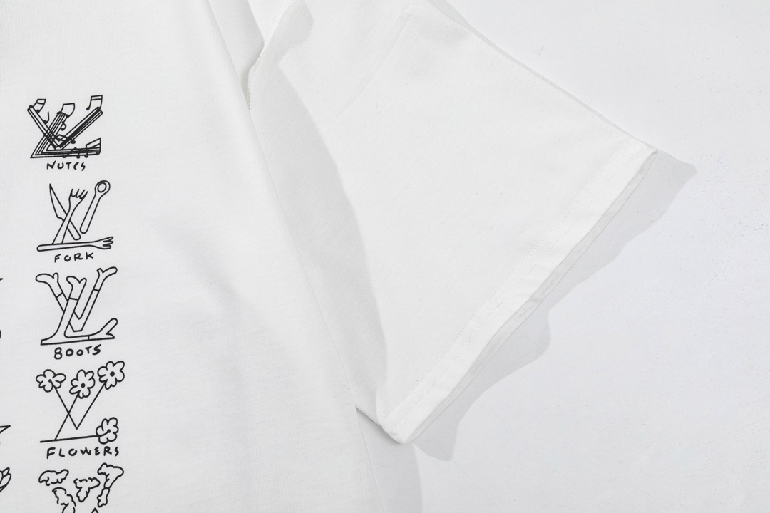 【LOUIS VUITTON】ルイヴィトン 半袖Tシャツ 男女兼用、ご好評に付き再入荷！