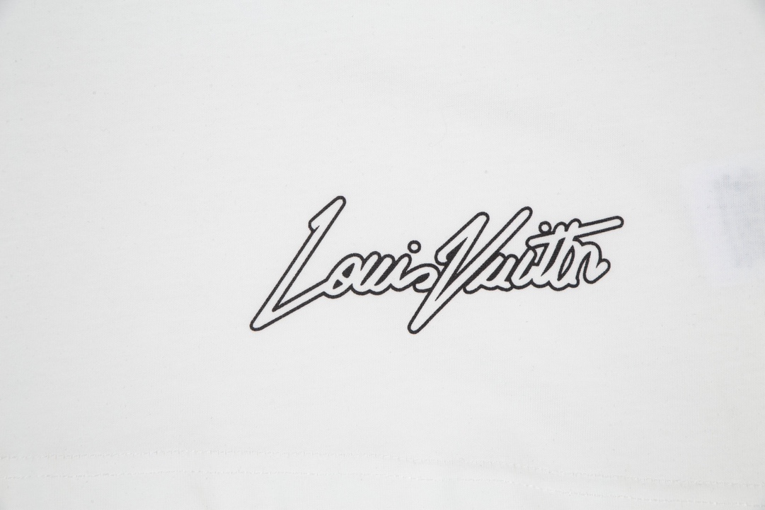 【LOUIS VUITTON旗艦店】ルイヴィトン 半袖Tシャツ ご好評に付き再入荷！