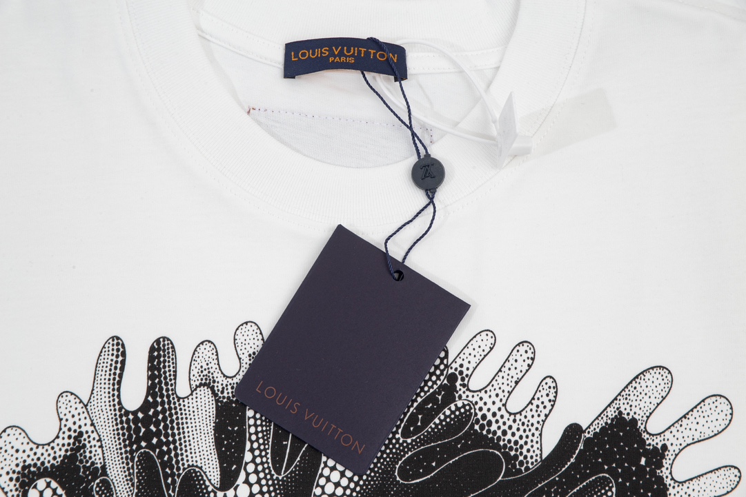 【LOUIS VUITTON旗艦店】ルイヴィトン 半袖Tシャツ ご好評に付き再入荷！
