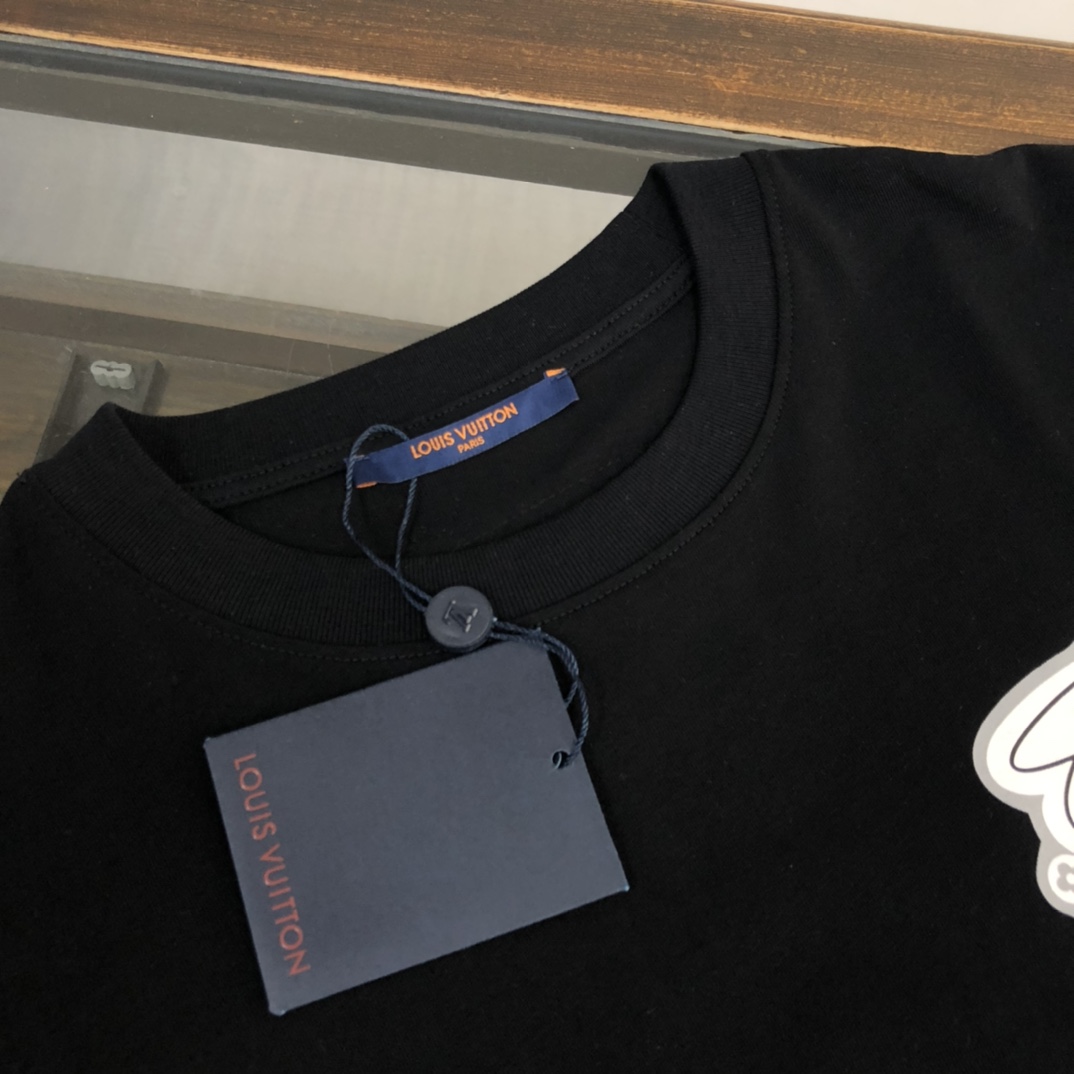 【LOUIS VUITTON】ルイヴィトン 半袖Tシャツ 男女兼用、ご好評に付き再入荷！