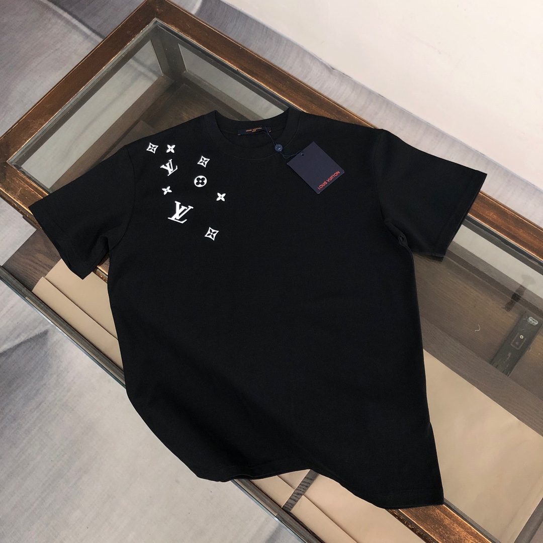 【LOUIS VUITTON旗艦店】ルイヴィトン 半袖Tシャツ ご好評に付き再入荷！